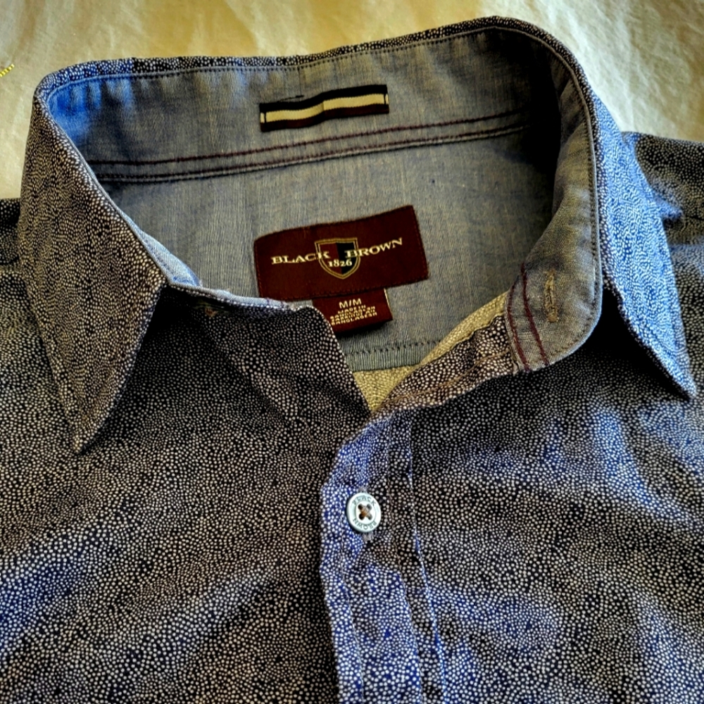 Beautiful Blue Patterned Shirt- Medium